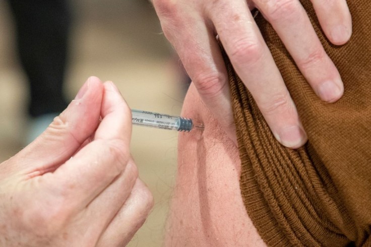 FDA Approves GSK's Arexvy: First Vaccine to Protect Against Life-Threatening RSV in Elderly