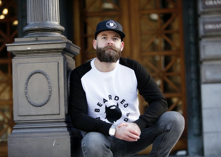 Grooming Tips: 5 Ways to Maintain Healthy and Shiny Beard